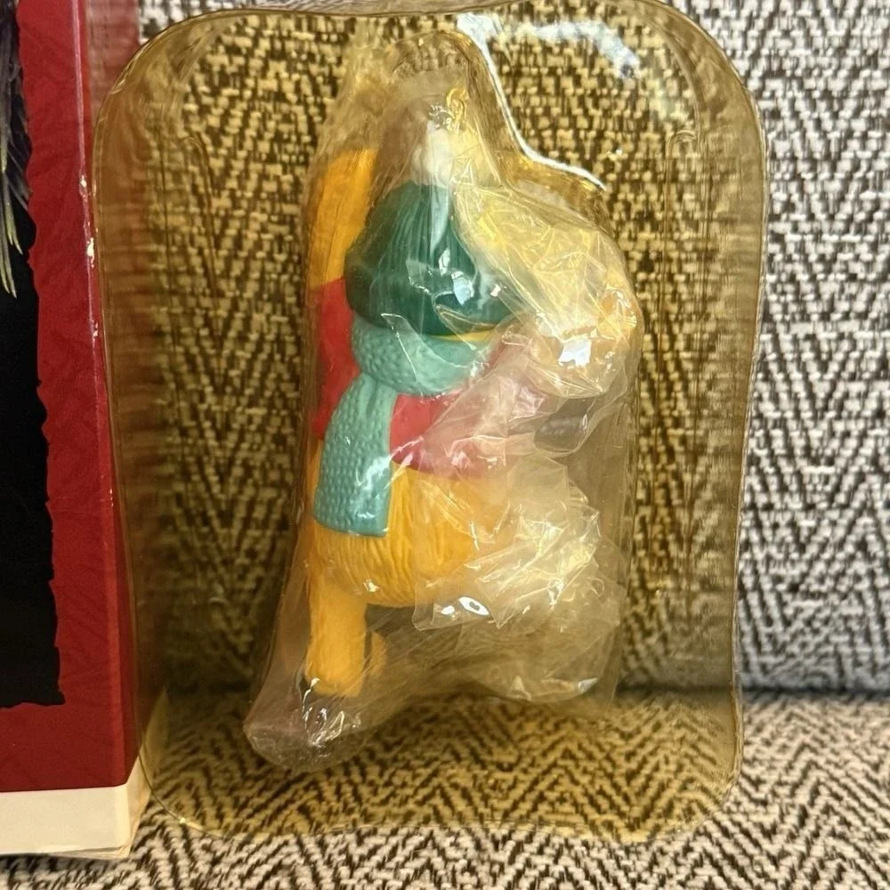 Hallmark Keepsake Ornament Winnie the Pooh Skiing Disney Collection